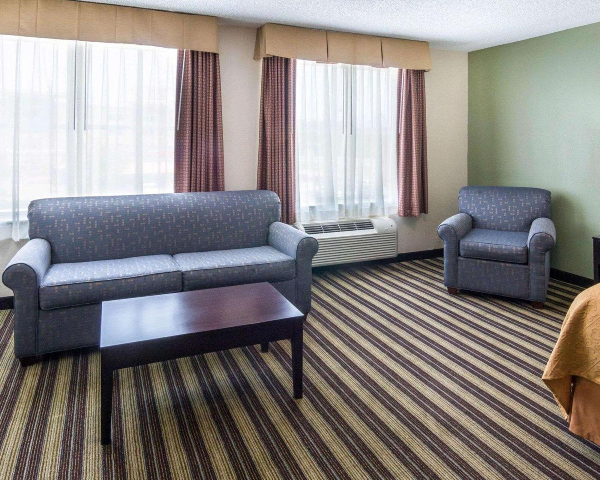Quality Inn & Suites Уэст-Монро Экстерьер фото